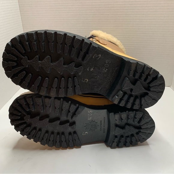 Sorel Caribou Boots Wool Lined Tan Winter Made in Canada Size 5 - Picture 3 of 11